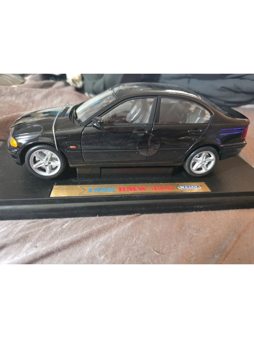 BMW 328i 1998 Welly 1:18 collection DIE-CAST Black Rare New in Box